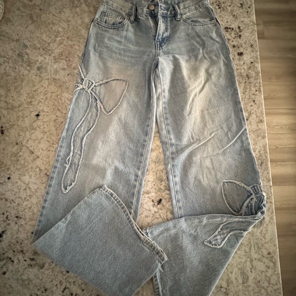 PacSun casey low rise baggy Women's Jeans with Bow Accents